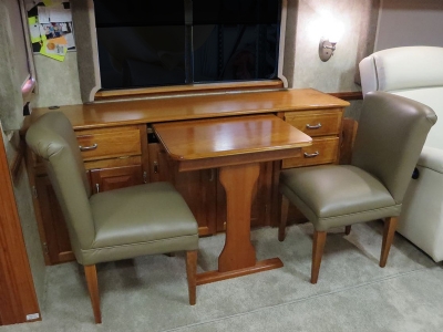 T500 RV Dinette Expanding Table