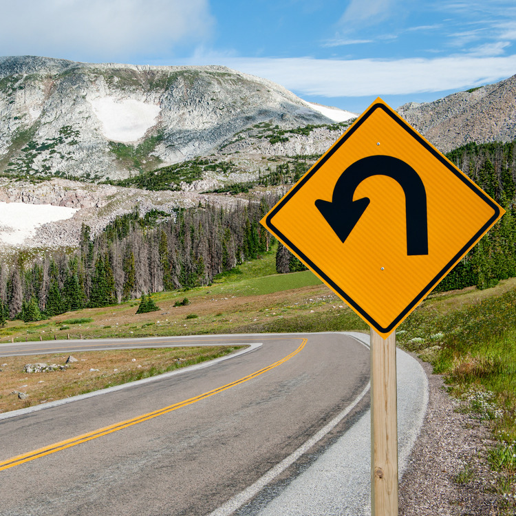 U-Turn Sign that cautions rv drivers